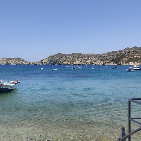 Komissa΄S Beach House Agia Pelagia  Exterior photo